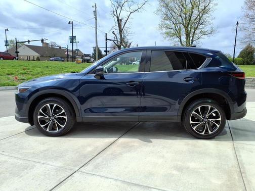 Deep Crystal Blue Mica 2022 Mazda CX-5 2.5 S
