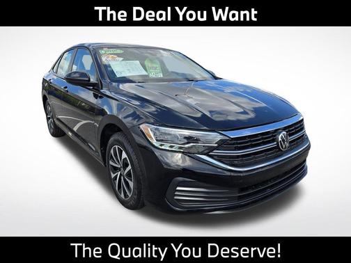 Deep Black Pearl 2024 Volkswagen Jetta 1.5T S