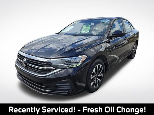 Deep Black Pearl 2024 Volkswagen Jetta 1.5T S