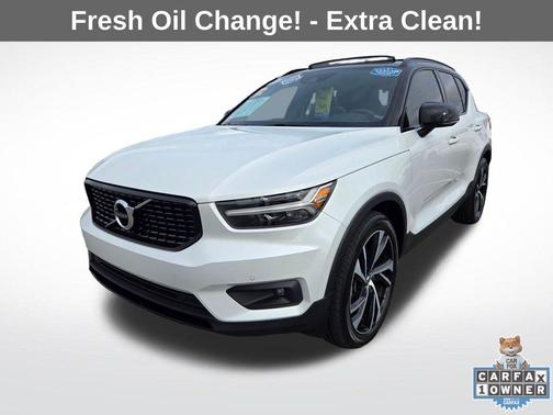 2020 Volvo XC40 T5 R-Design