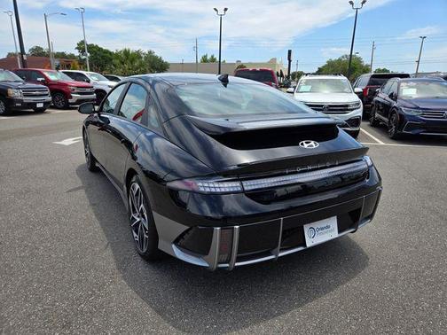 2023 Hyundai IONIQ 6 SE