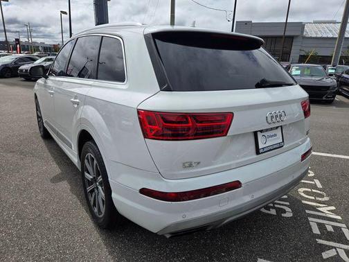 2017 Audi Q7 3.0T Premium