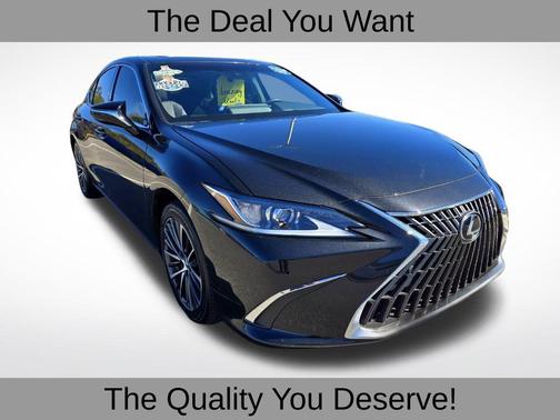 2022 Lexus ES 350 Base