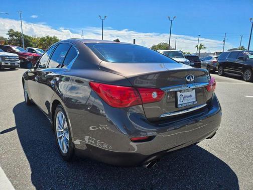 2015 INFINITI Q50 Premium