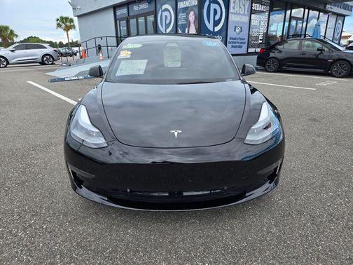 2022 Tesla Model 3 Standard Range