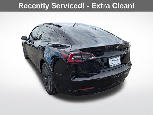 2022 Tesla Model 3 Standard Range