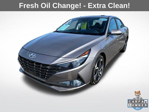 2022 Hyundai ELANTRA SEL