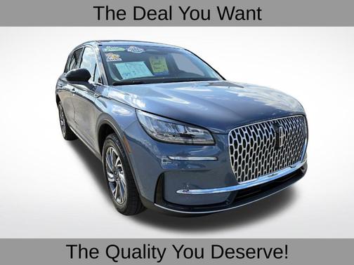 2023 Lincoln Corsair Standard