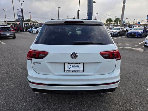 2021 Volkswagen Tiguan 2.0T SE R-Line Black