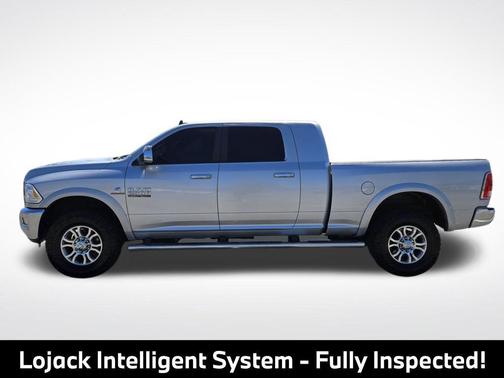 Bright Silver Metallic Clearcoat 2016 RAM 2500 Laramie