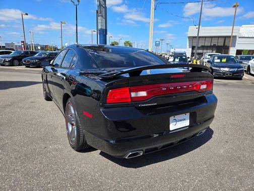 2014 Dodge Charger SXT