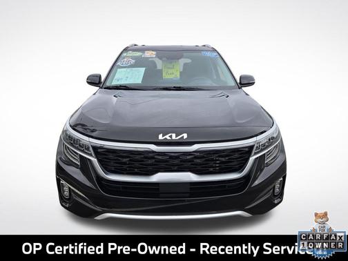 Cherry Black 2023 Kia Seltos SX Turbo
