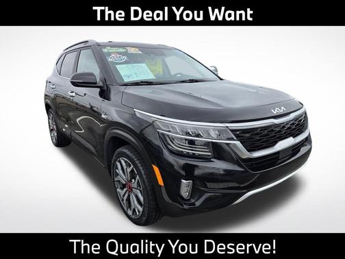 Cherry Black 2023 Kia Seltos SX Turbo