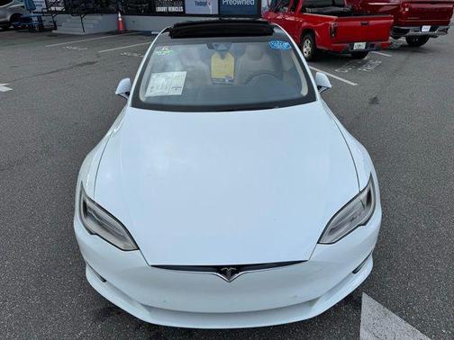 2016 Tesla Model S 90D
