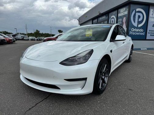 2021 Tesla Model 3 Standard Range Plus