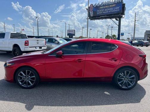 2022 Mazda Mazda3 FWD w/Preferred Package