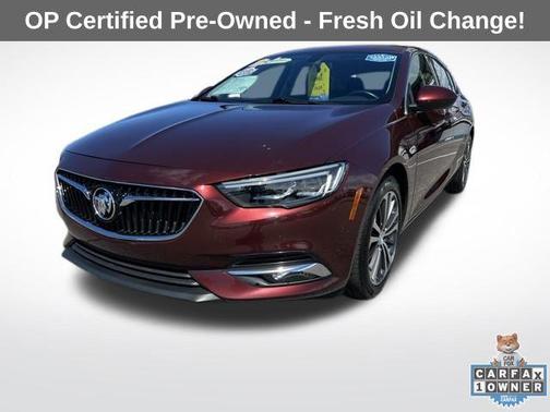 2018 Buick Regal Sportback Essence