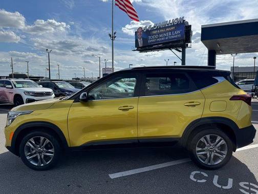 2021 Kia Seltos S