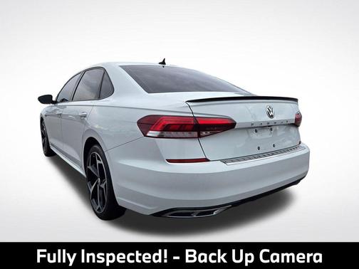 Pure White 2021 Volkswagen Passat 2.0T R-Line