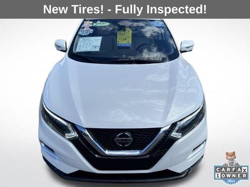 2022 Nissan Rogue Sport SL