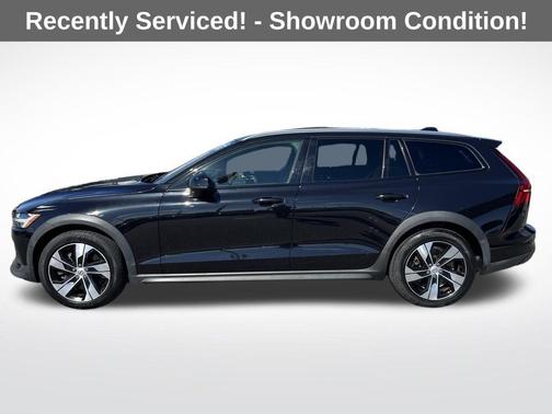 2020 Volvo V60 Cross Country T5