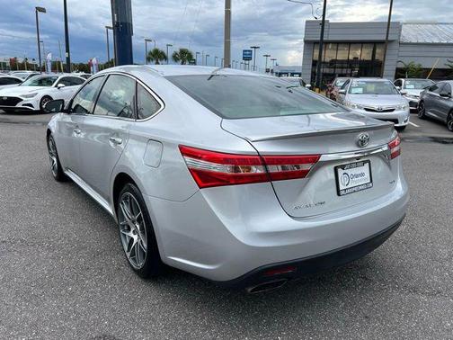 2014 Toyota Avalon XLE