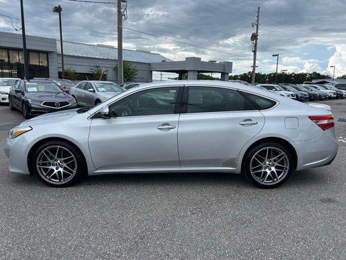 2014 Toyota Avalon XLE