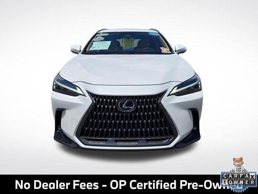 Eminent White Pearl 2023 Lexus NX 250 Base