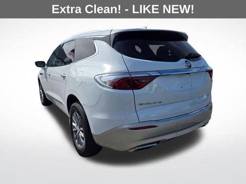 2022 Buick Enclave FWD Essence
