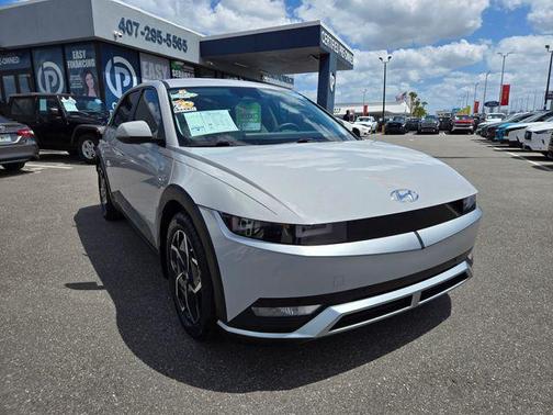 2023 Hyundai IONIQ 5 SE