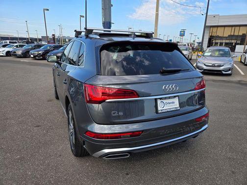 2022 Audi Q5 45 S line Premium Plus