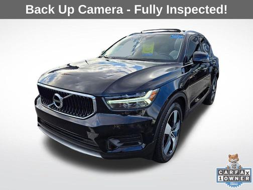 2019 Volvo XC40 T4 Momentum