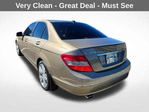 2011 Mercedes-Benz C-Class Luxury