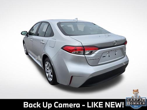 Classic Silver Metallic 2024 Toyota Corolla LE