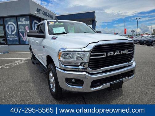 2019 RAM 2500 Big Horn Crew Cab 4x4 6'4' Box