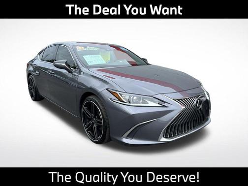 Atomic Silver 2017 Lexus ES 350 Base