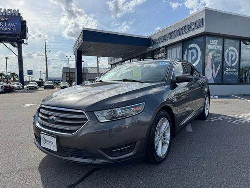 2019 Ford Taurus SEL