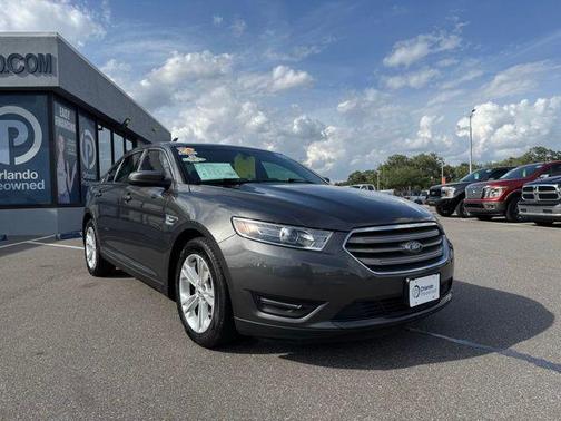 2019 Ford Taurus SEL