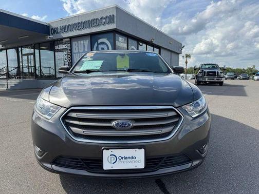 2019 Ford Taurus SEL