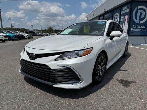 2022 Toyota Camry XLE
