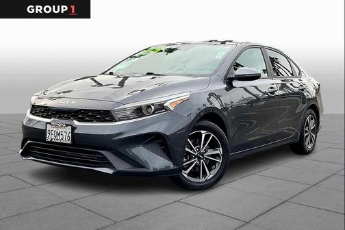 2023 Kia Forte LXS