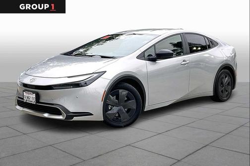 2025 Toyota Prius Plug-In Hybrid SE