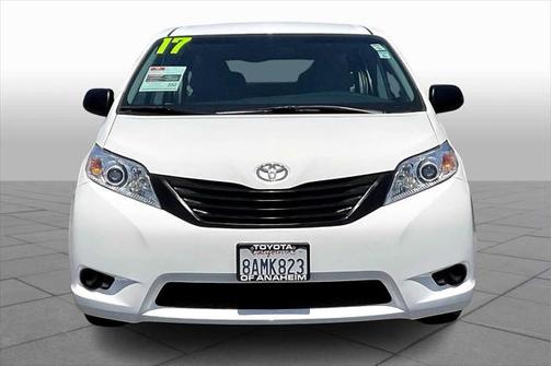 2017 Toyota Sienna SE