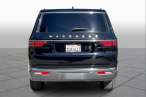 2022 Jeep Wagoneer Series II 4x4