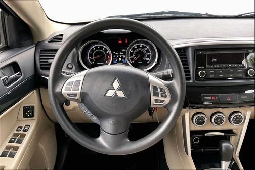 2016 Mitsubishi Lancer ES