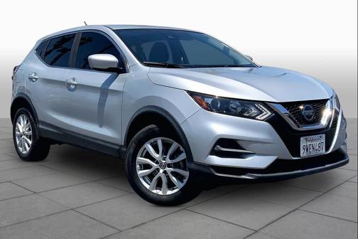 Brilliant Silver Metallic 2021 Nissan Rogue Sport S