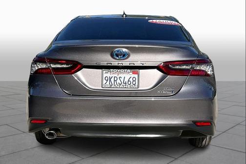 2024 Toyota Camry Hybrid XLE