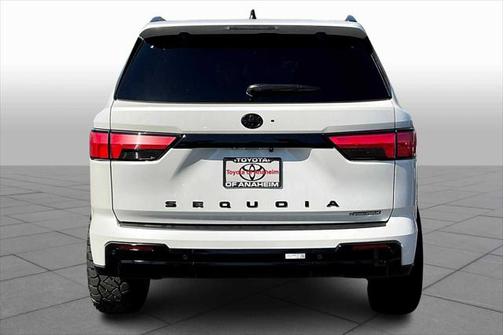 2025 Toyota Sequoia Platinum