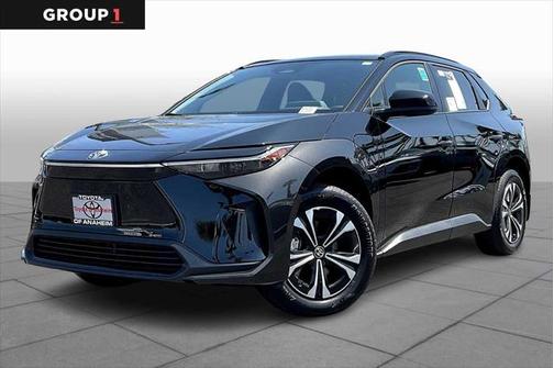 2025 Toyota bZ4X XLE