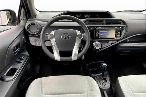 2016 Toyota Prius c One